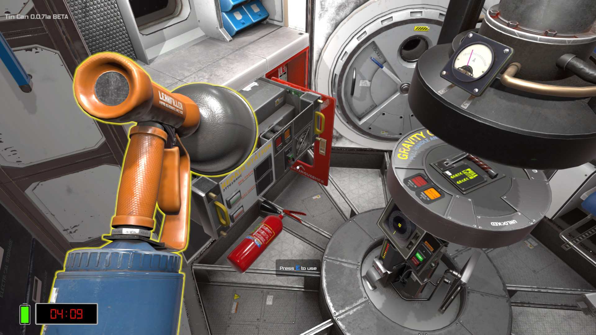 罐舱逃生指南/Tin Can_2