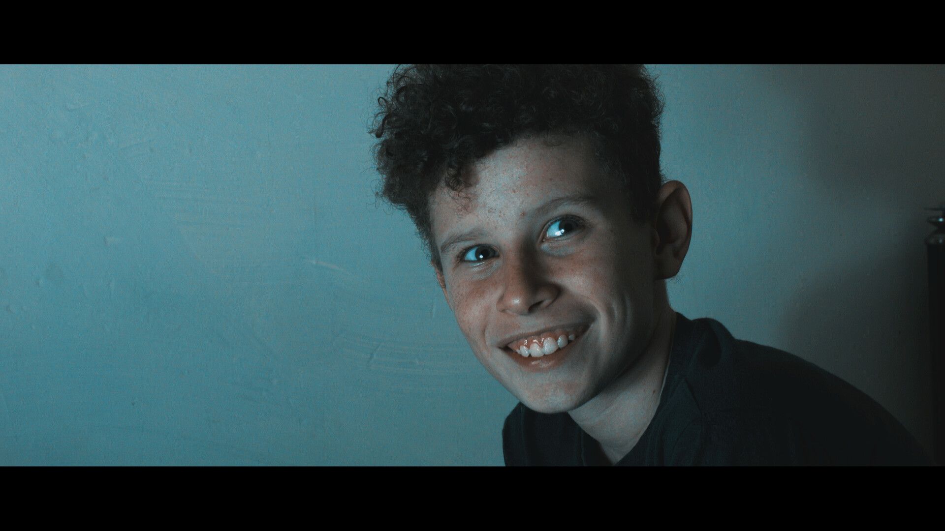 月的黑暗面/The Dark Side of the Moon: An Interactive FMV Thriller_4