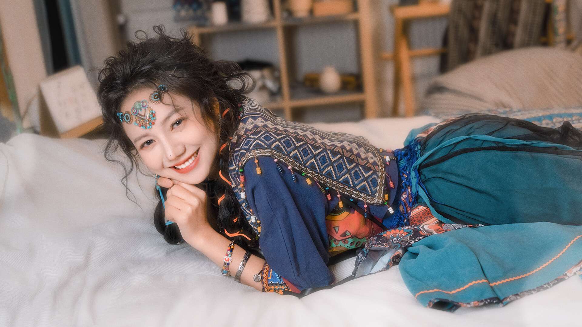 我和七个俏房客/Seven Lovers In The House_3