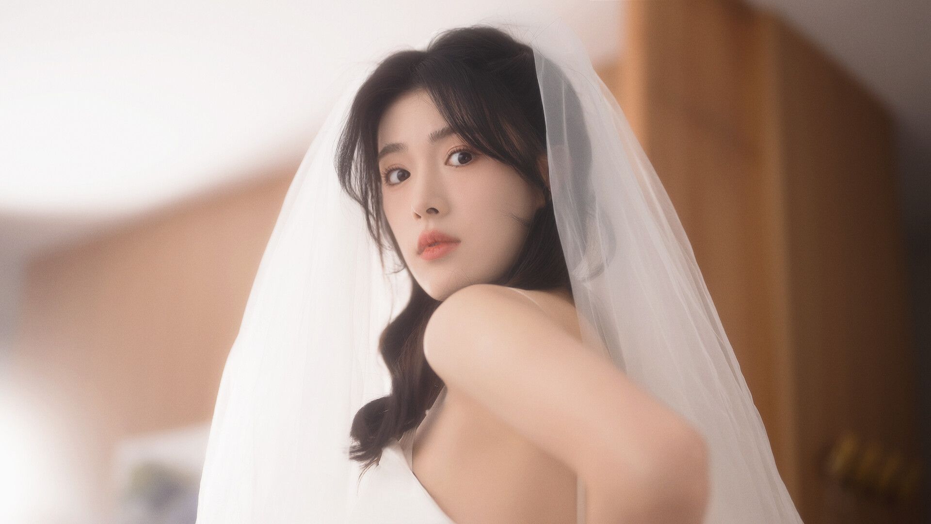 我和七个俏房客/Seven Lovers In The House_1