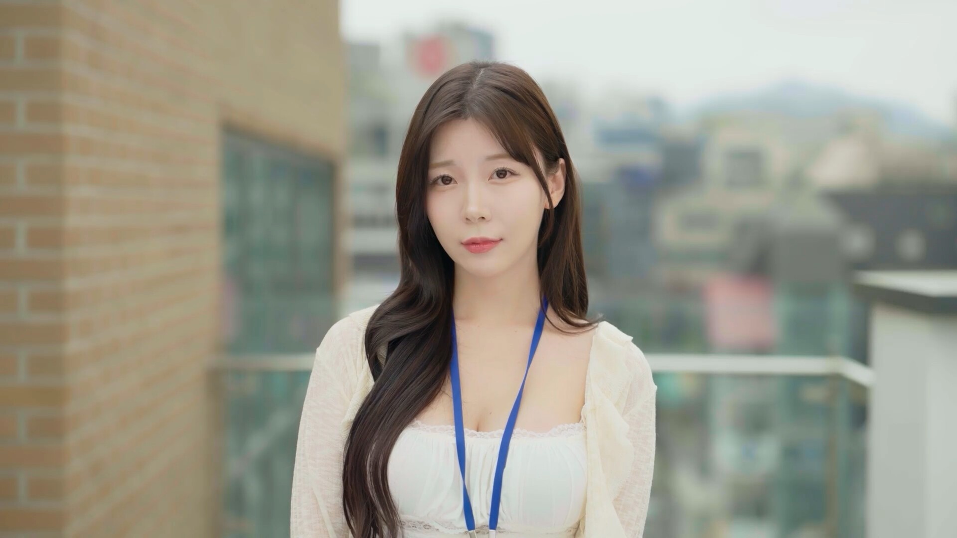 嘘, 美女拍摄中/Heroines Through My Lens_2